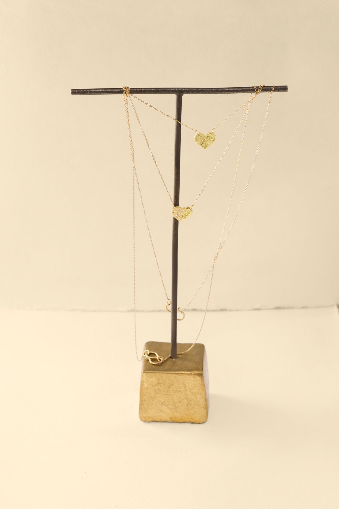 Golden Heart w. Diamonds Necklace